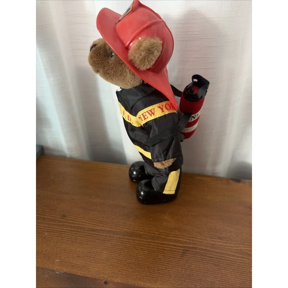 Comemorative 2001 American‎ Hero NYFD Bear Plush